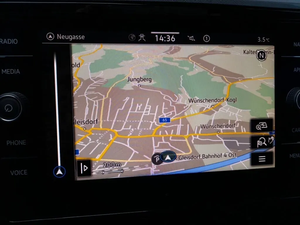 Volkswagen Passat 2021 photo 5