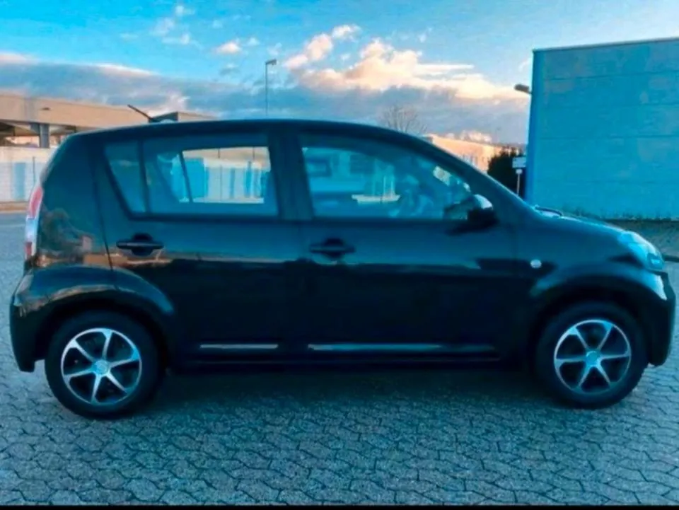 Daihatsu Sirion