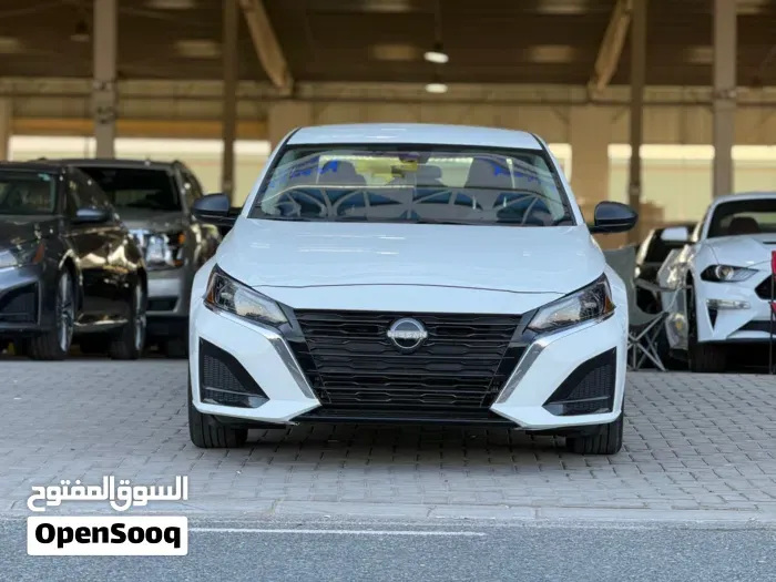 Nissan Altima 2023 photo 5