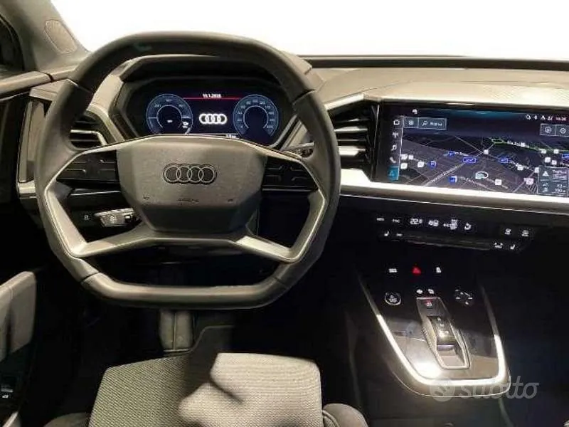 Audi Q4 E-Tron 2025 photo 4