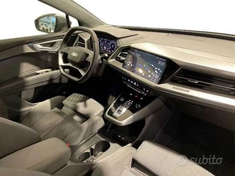 Audi Q4 E-Tron 2025 photo 3