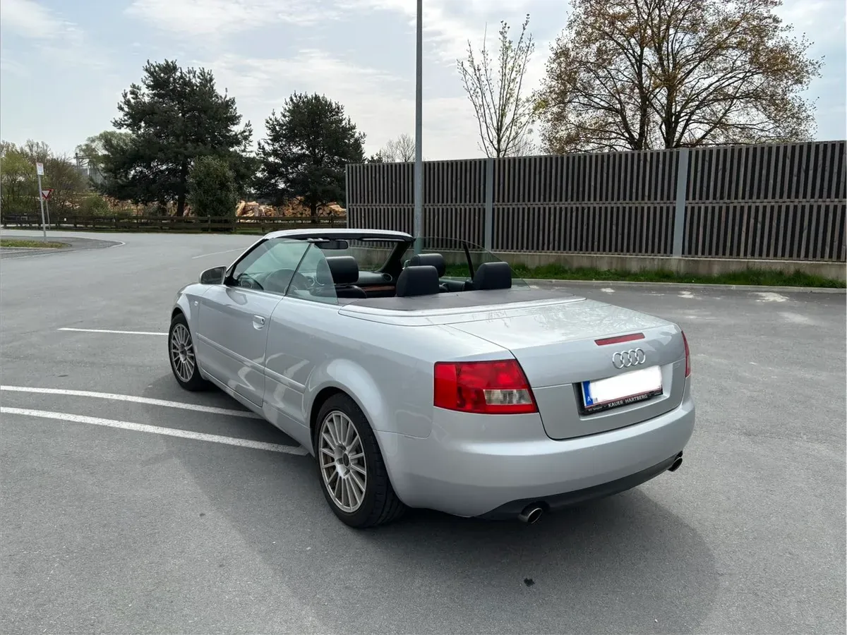 Audi A4 2002 photo 3