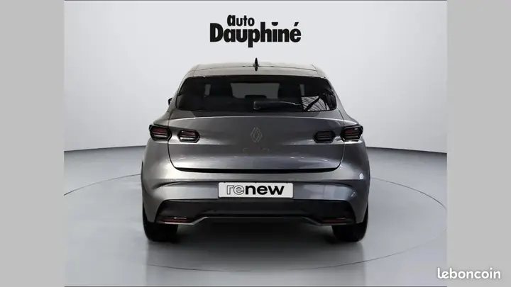 Renault Clio 2026 photo 4