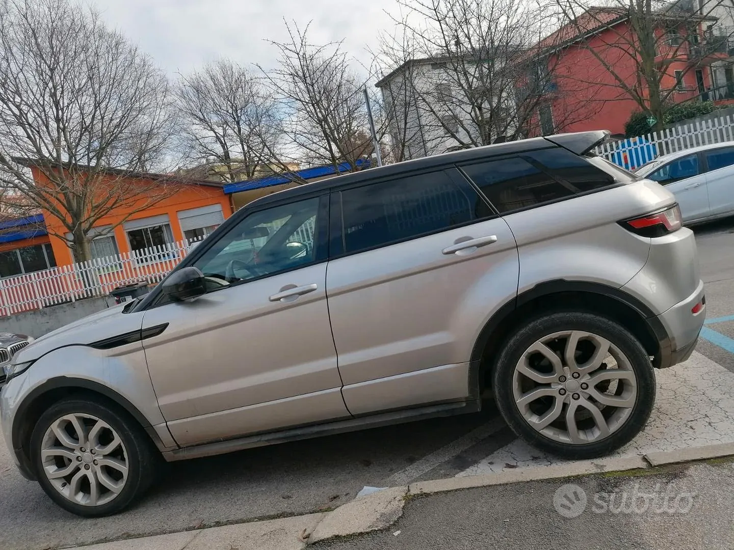Land Rover Range Rover Evoque 2016 photo 3