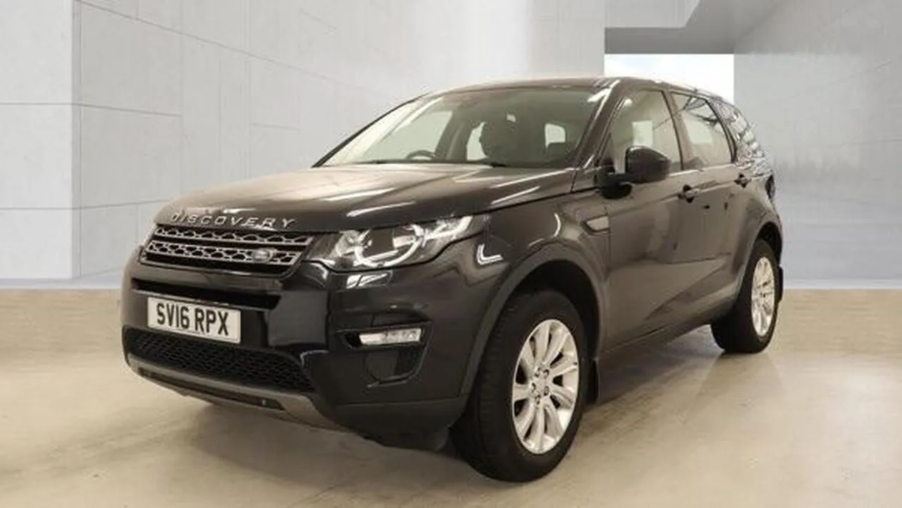 Land Rover Discovery Sport 2016 photo 4