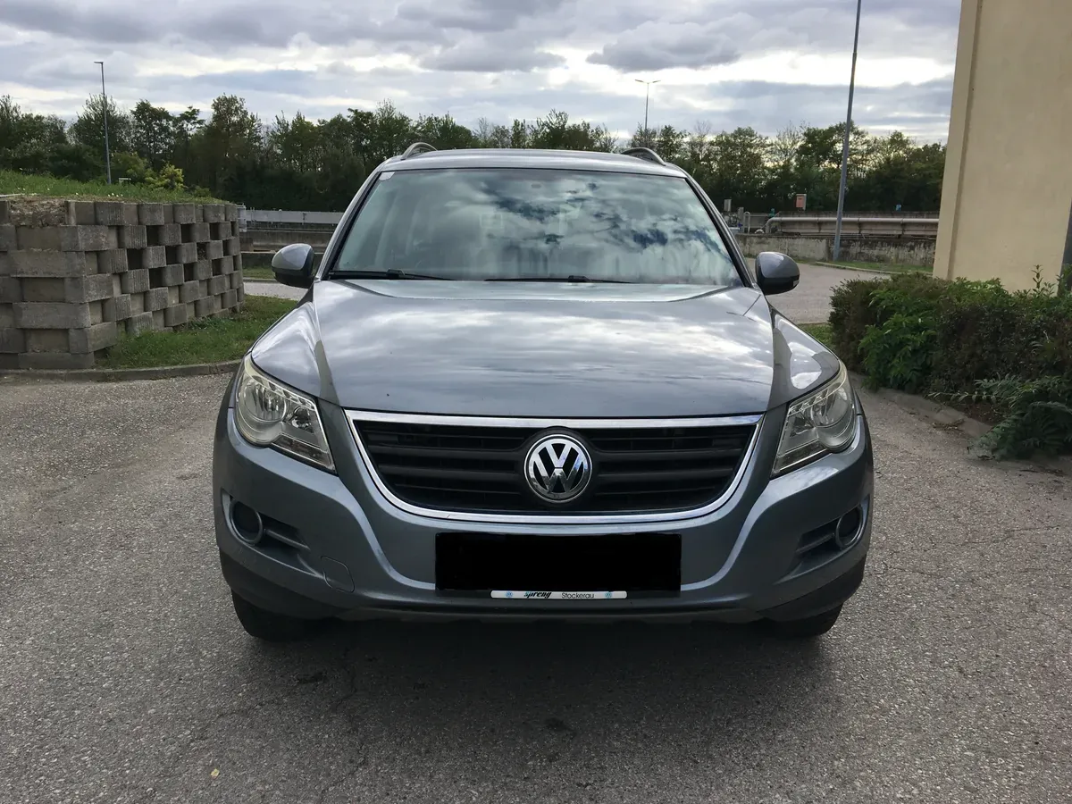 Volkswagen Tiguan 2008 photo 2