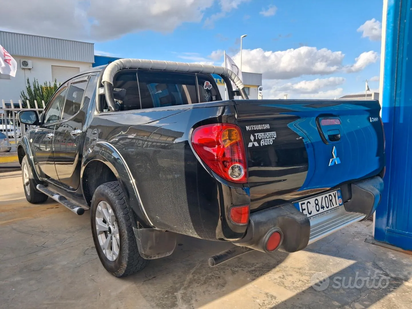 Mitsubishi L200 2010 photo 4