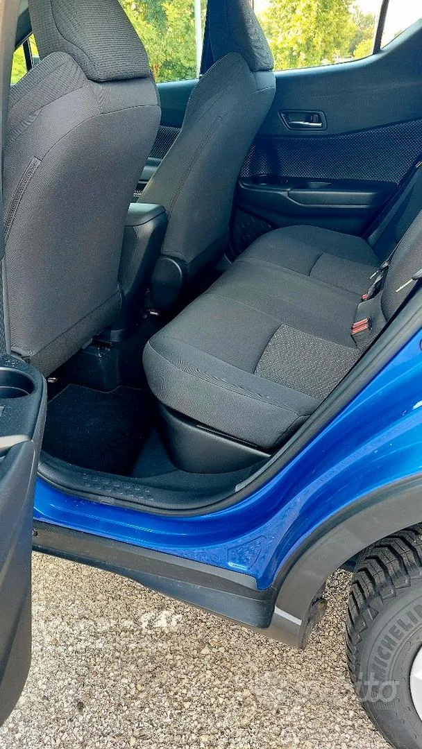 Toyota C-Hr 2019 photo 5