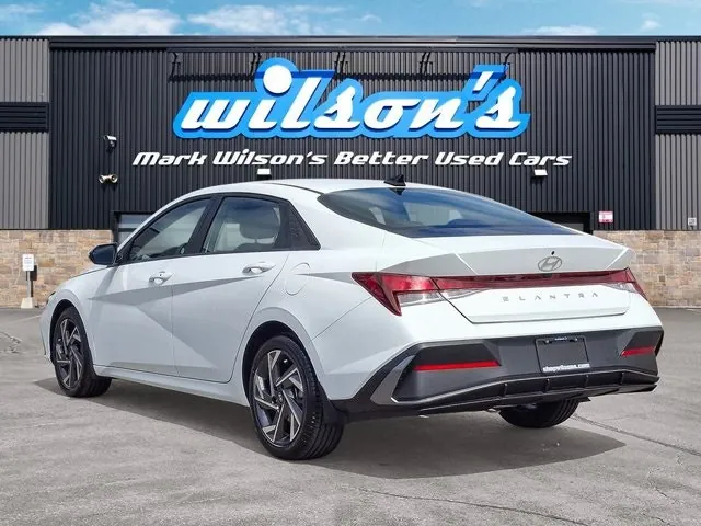 Hyundai Elantra 2025 photo 3