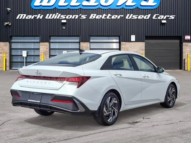 Hyundai Elantra 2025 photo 5