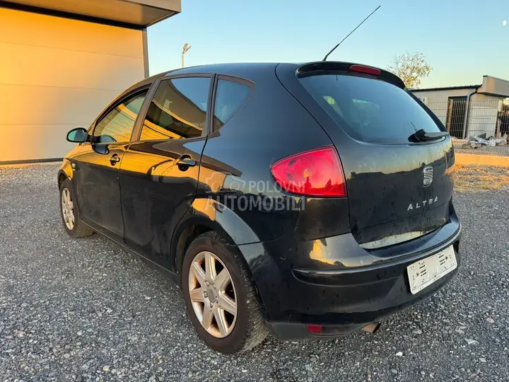 Seat Altea 2008 photo 2