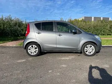 Opel Agila 2011 photo 2