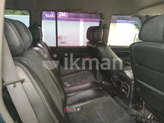 Nissan Patrol 1991 photo 4