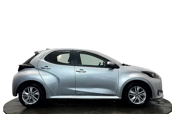 Toyota Yaris 2023 photo 5
