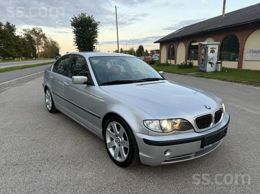 BMW 330I