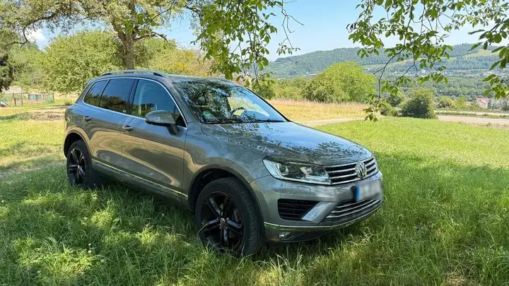 Volkswagen Touareg