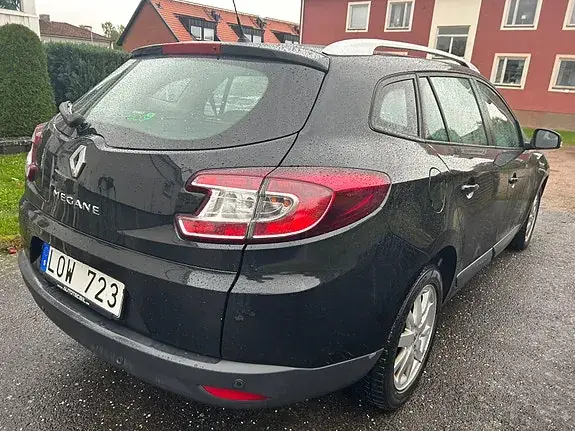 Renault Megane Iii 2011 photo 2