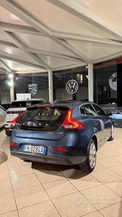 Volvo V40 2017 photo 3