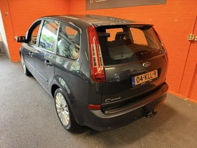 Ford C-Max 2010 photo 3