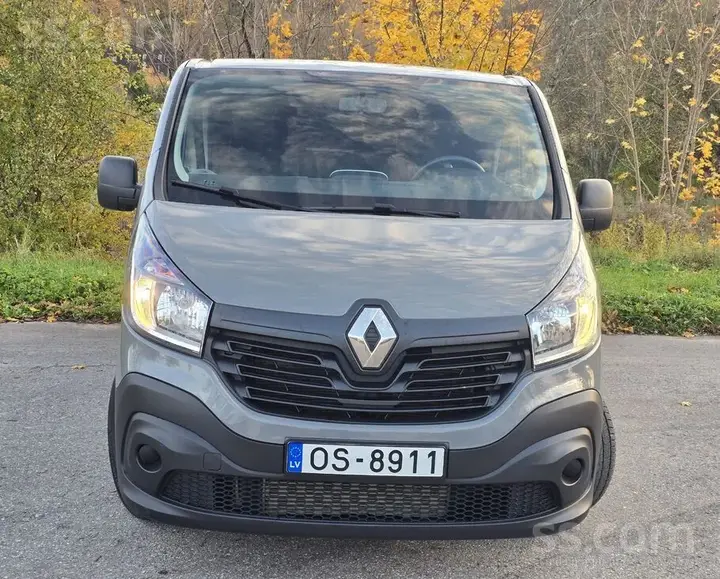 Renault Trafic 2016 photo 2