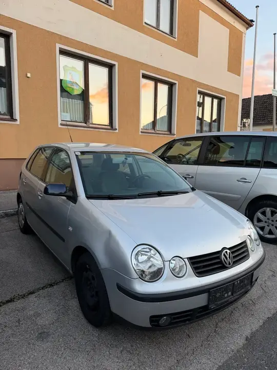 Volkswagen Polo 2004 photo 2