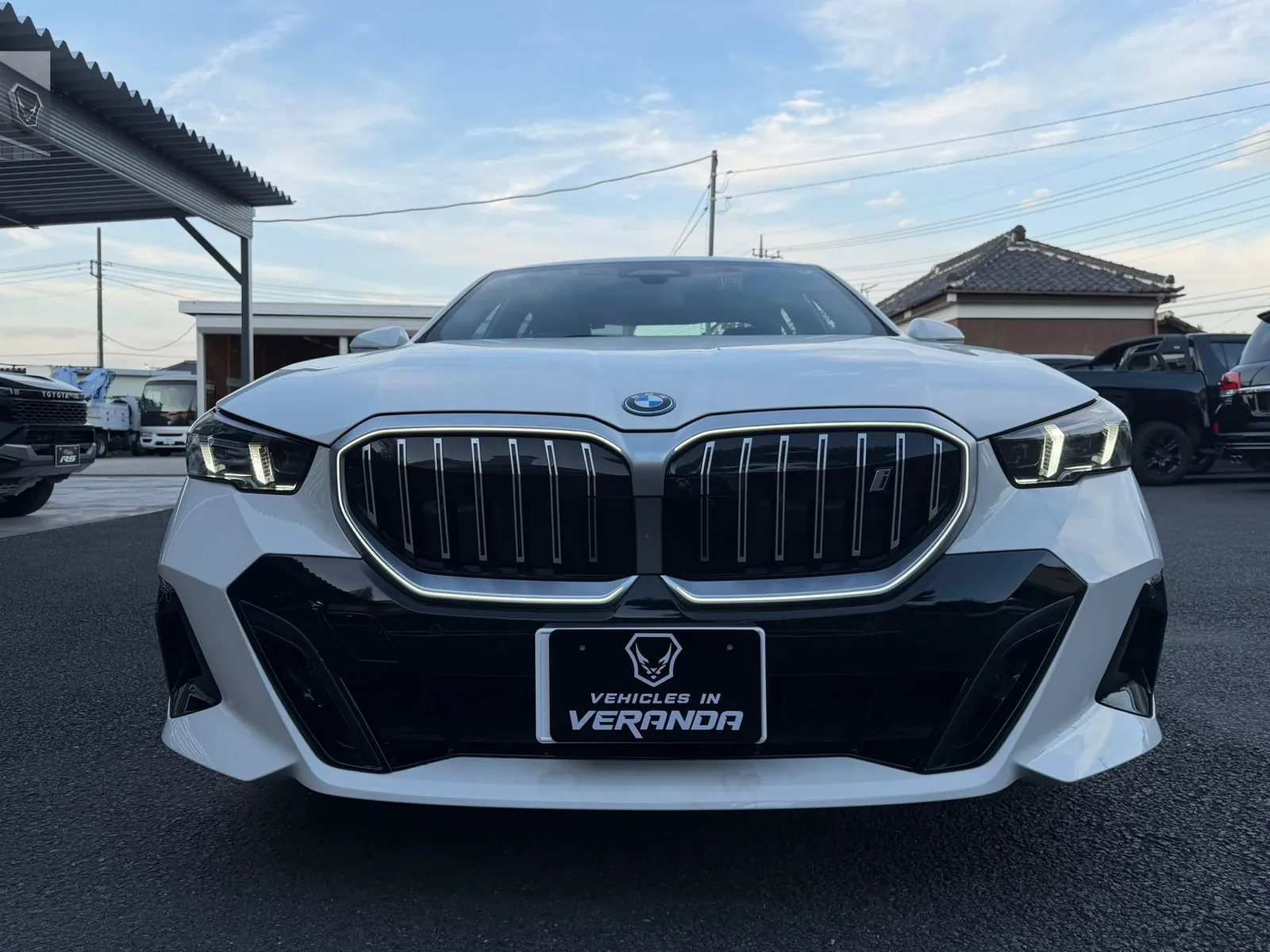 BMW I5
