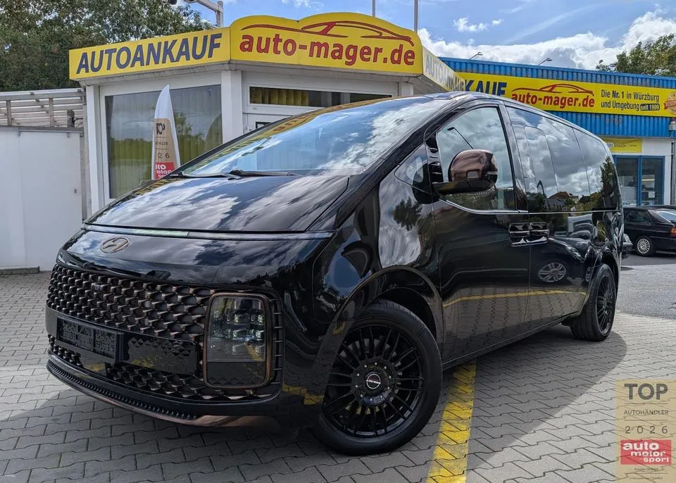 Hyundai Staria