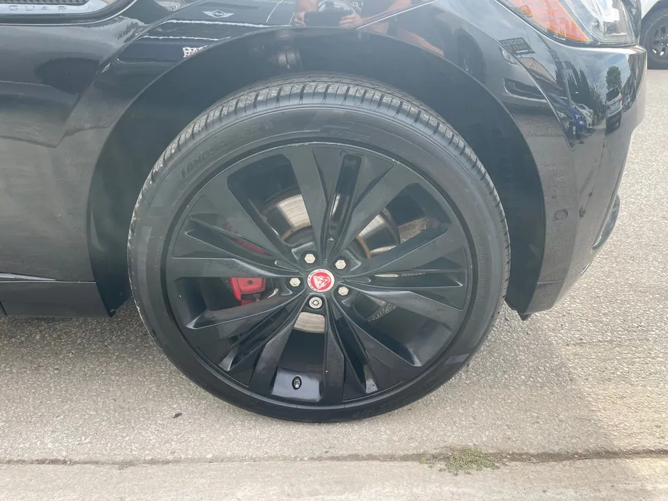 Jaguar F-Pace 2020 photo 4