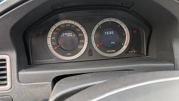 Volvo V70 2011 photo 5