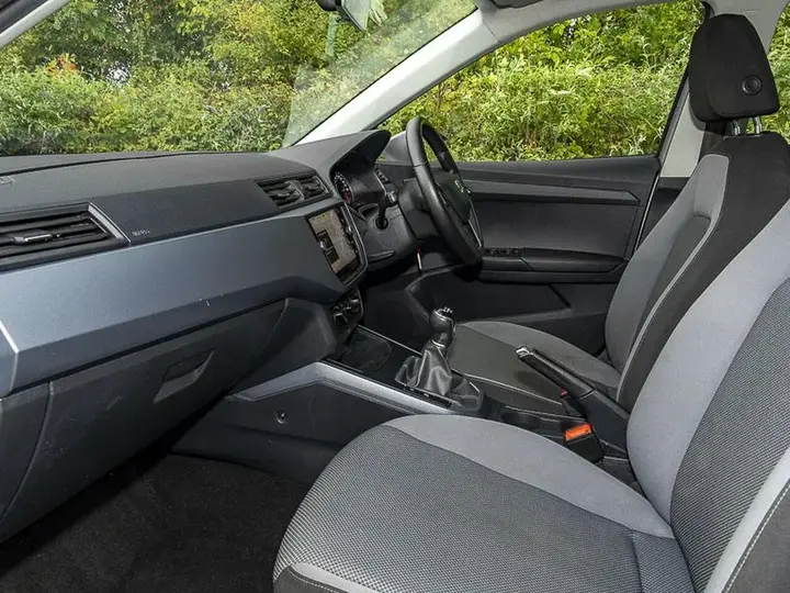 Seat Arona 2018 photo 5