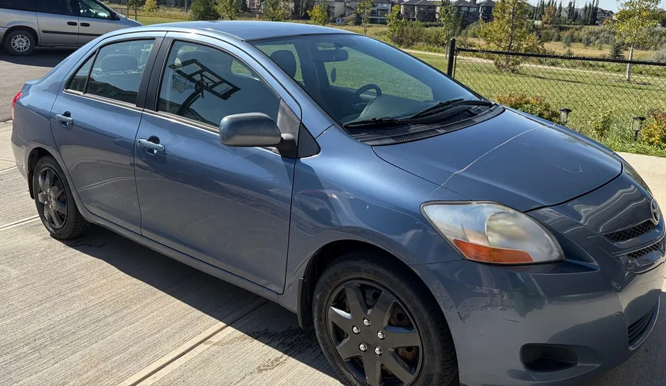 Toyota Yaris 2007 photo 3