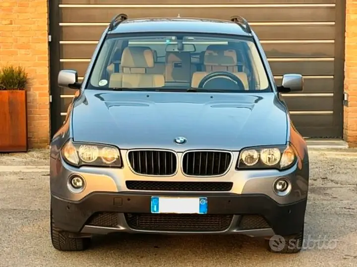 BMW X3 2009 photo 2