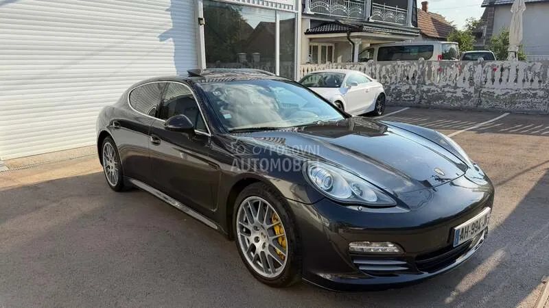 Porsche Panamera 2010 photo 3