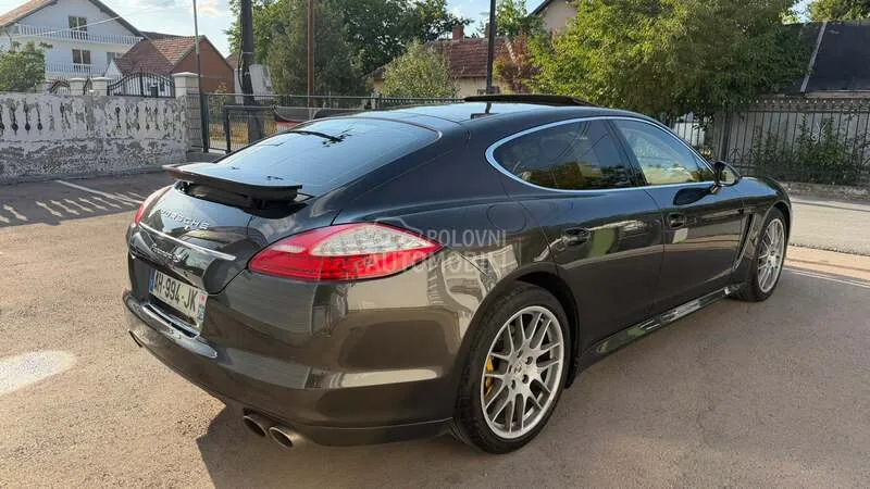 Porsche Panamera 2010 photo 5