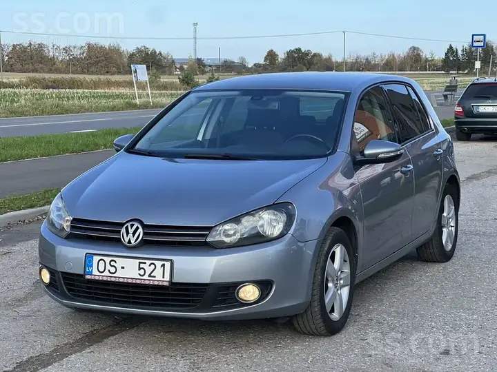 Volkswagen Golf 2010 photo 3