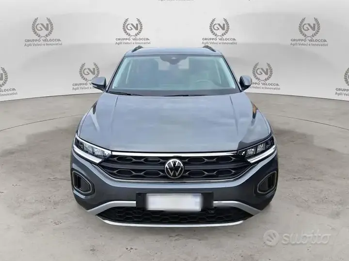 Volkswagen T-Roc 2022 photo 3
