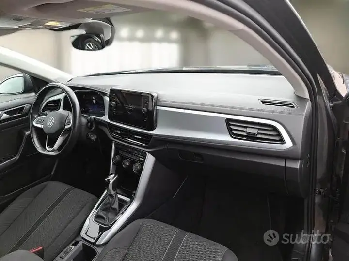 Volkswagen T-Roc 2022 photo 4