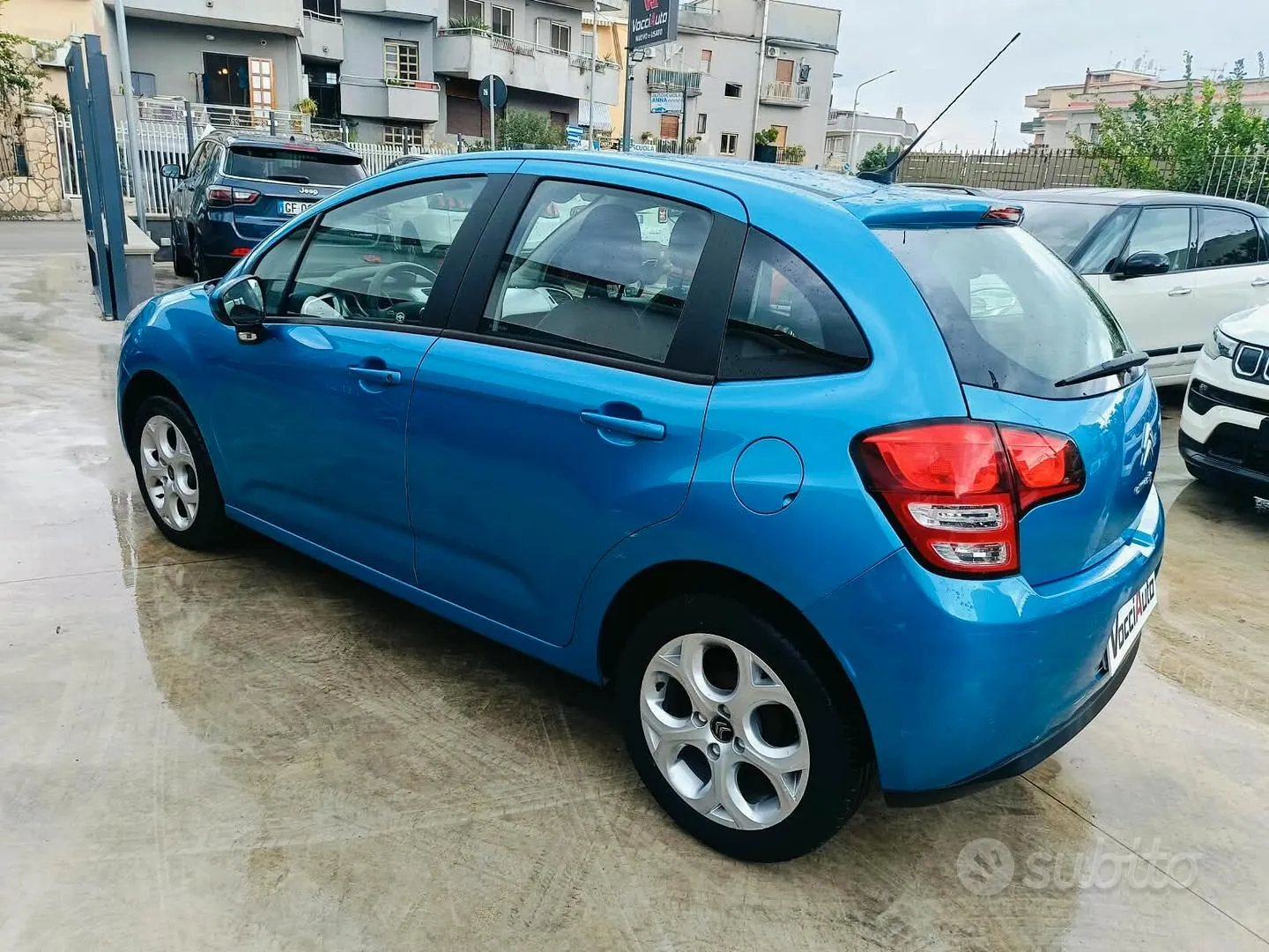 Citroen C3 2012 photo 3