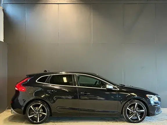 Volvo V40 2015 photo 5