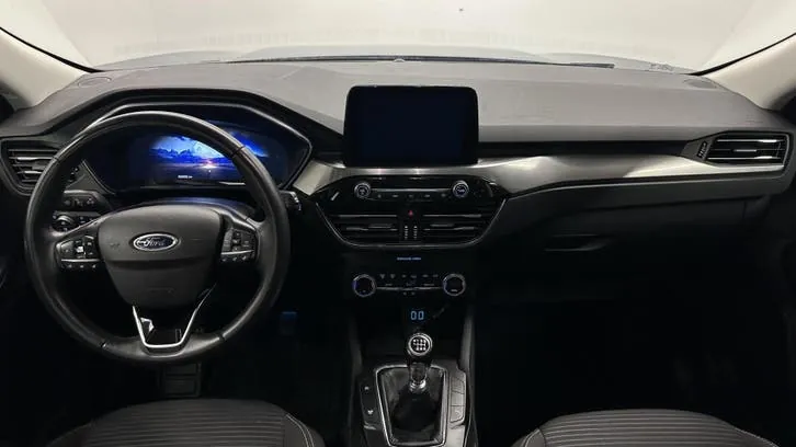 Ford Kuga 2021 photo 2