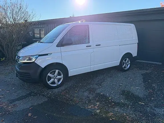 Volkswagen Transporter 2023 photo 3