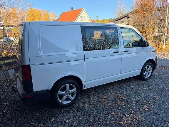 Volkswagen Transporter 2023 photo 5