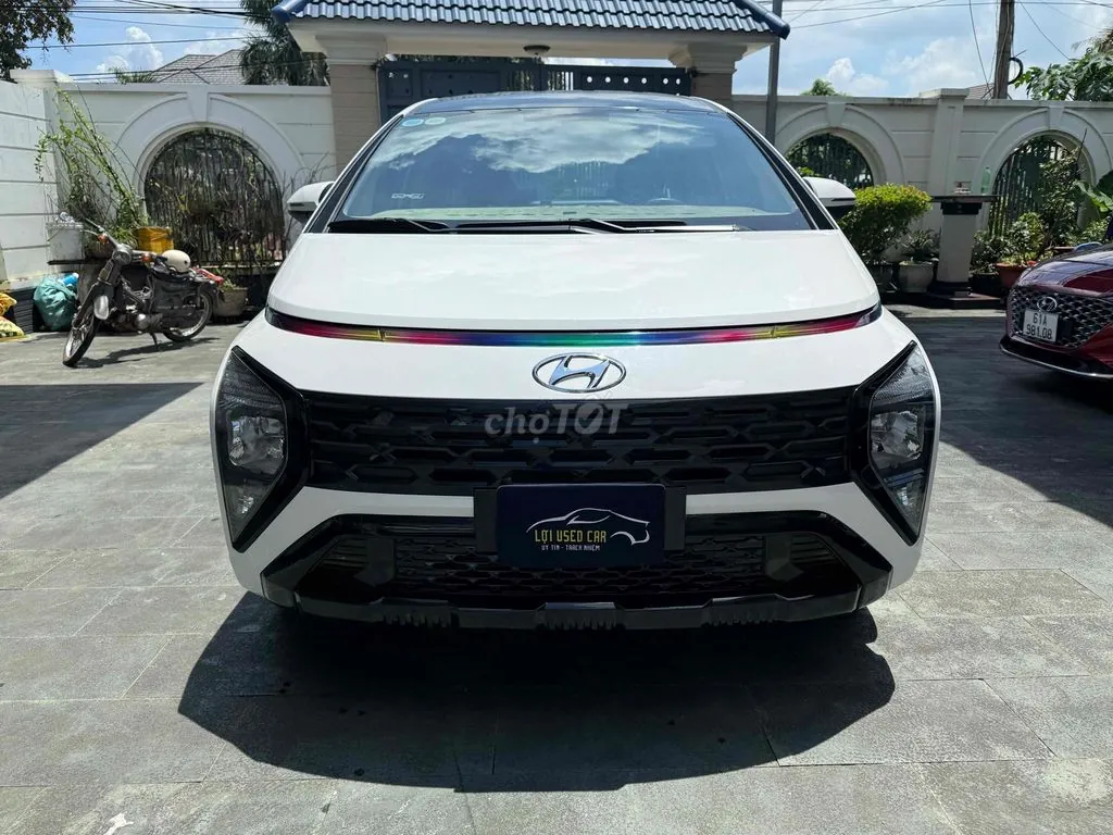 Hyundai Stargazer