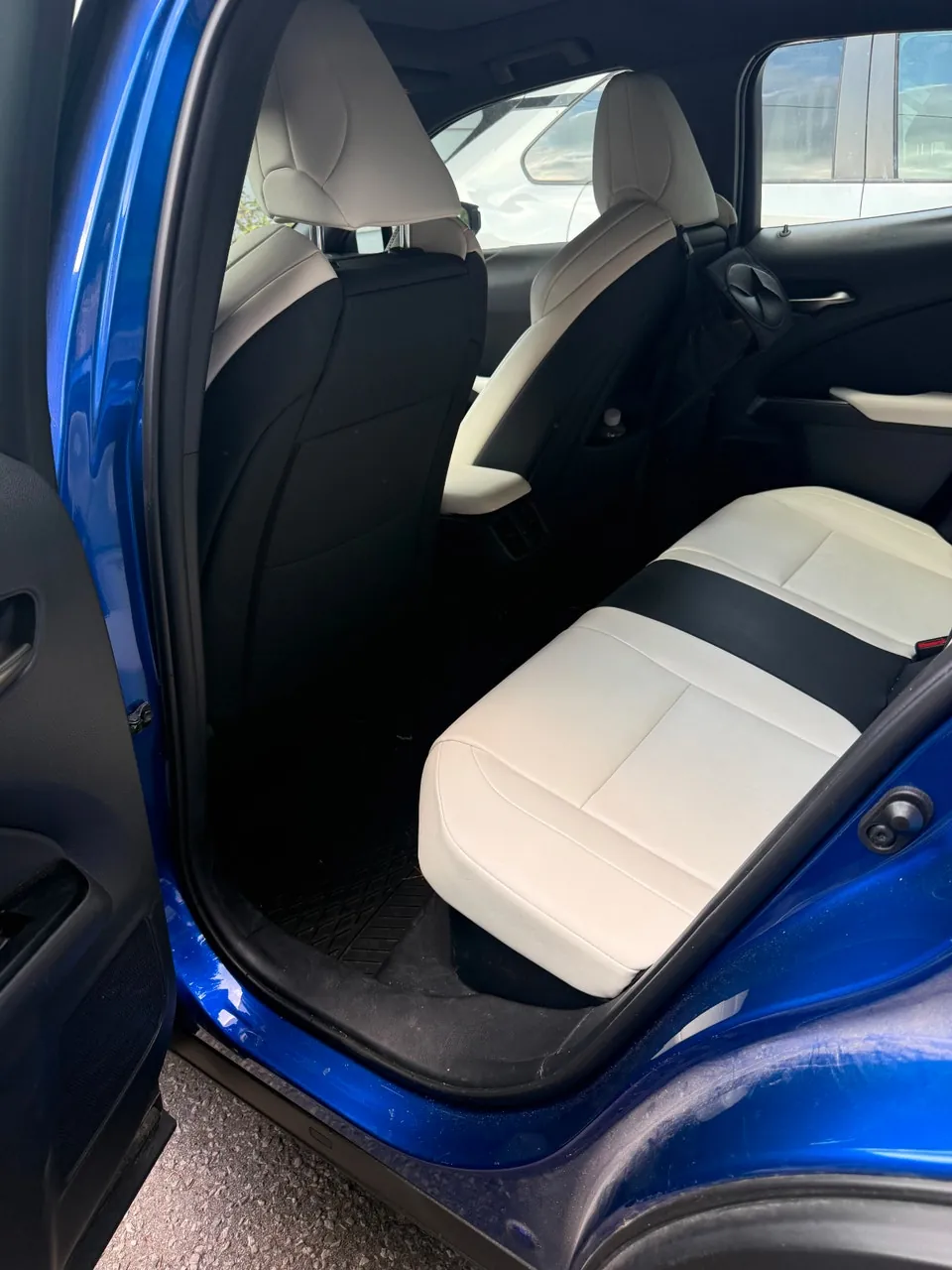 Lexus Uxh 2021 photo 4