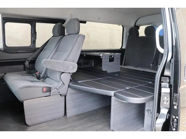 Toyota Hiace Wagon 2026 photo 2