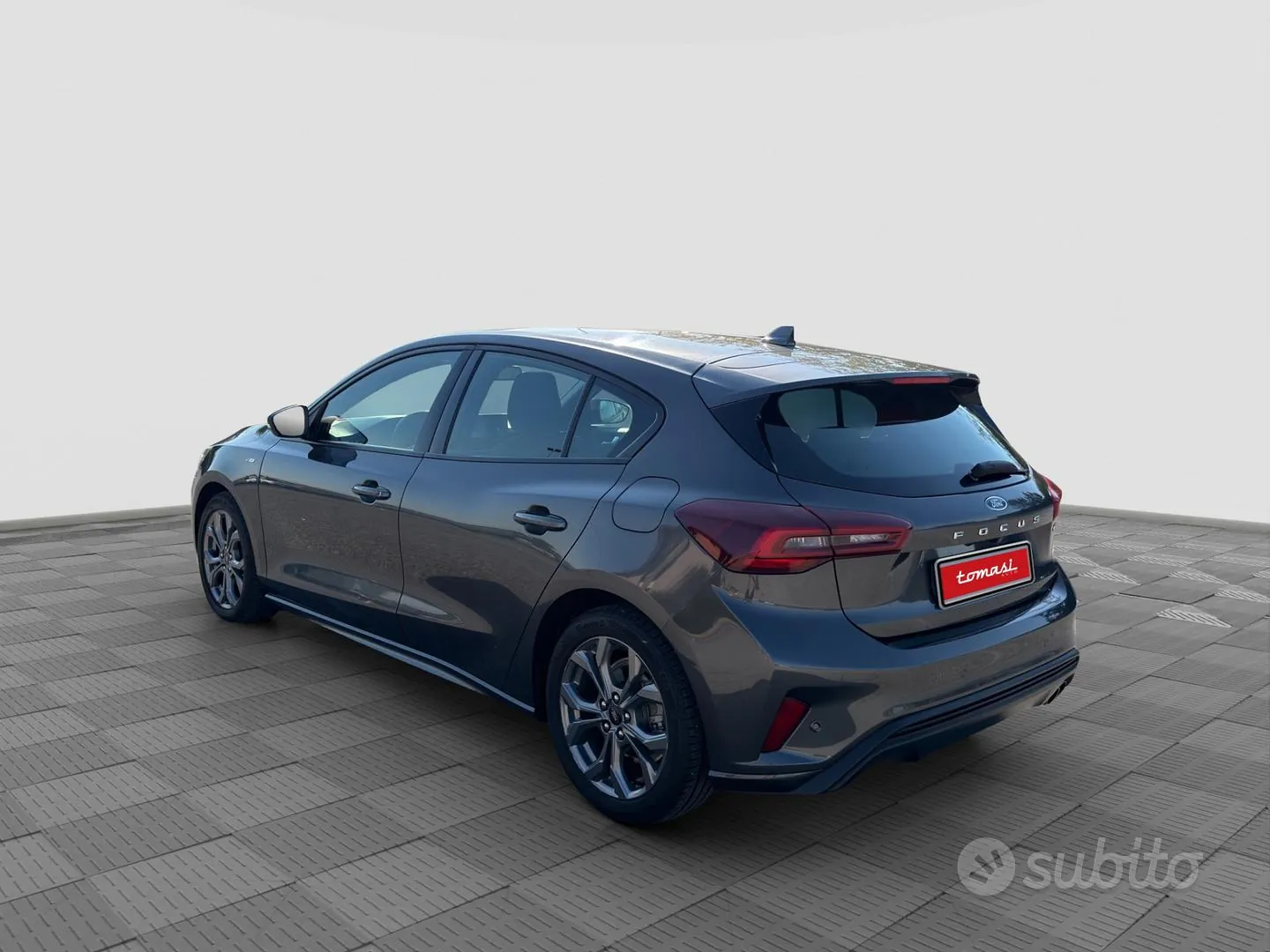 Ford Focus 2022 photo 3