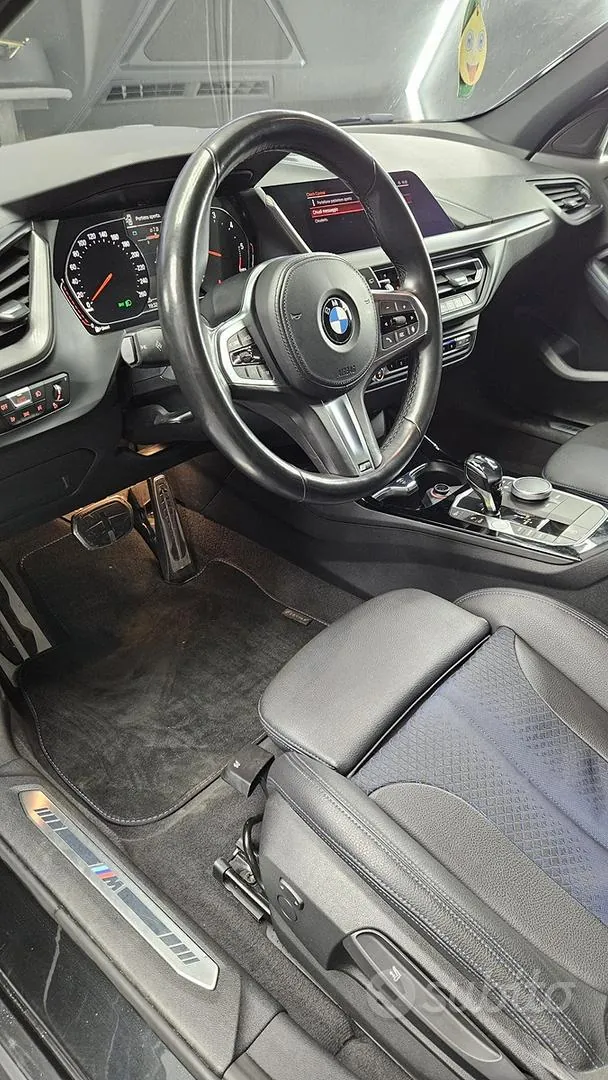 BMW 116D 2021 photo 5