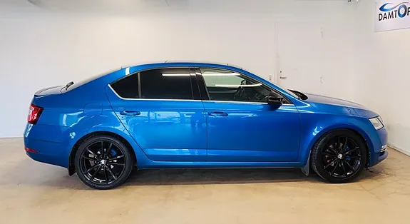 Skoda Octavia 2018 photo 5