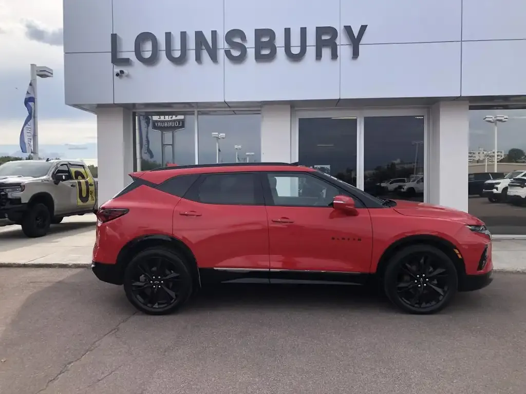Chevrolet Blazer 2021 photo 2