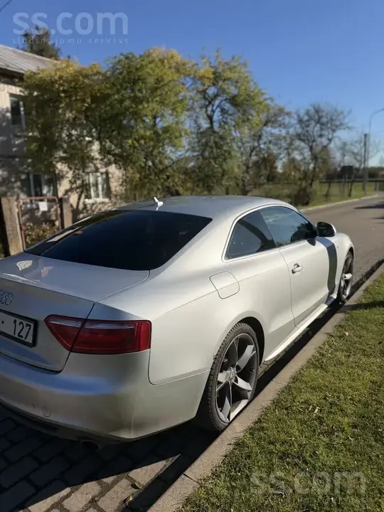 Audi A5 2007 photo 2